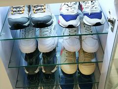 -爱革·奢品·鞋包·衣物·家居(博荟广场店)