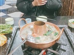 -香香腊排骨.野生菌火塘总店(束河店)