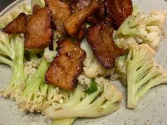叉烧炒有机花菜-广东道至正餐厅(区庄店)