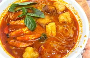 Tom Yum Shrimp Noodle Soup