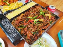 -亲昵春川鸡排(韩国美食街店)