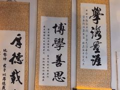 -荒岛实景沉浸密室(江汉路1店)
