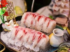 -得意咚瓜·顺德鱼生·冬瓜火锅(深圳首店)