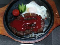 -戈尔登酒店·满堂彩咖啡厅