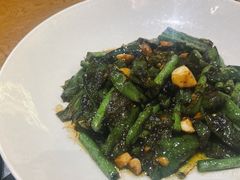 -吃饭皇帝大土家民族菜(正大广场店)