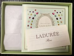 -ladurée(戴高乐机场T 2F店)
