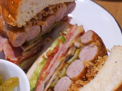 德国盘肠汉堡-HELLO 27 意面·沙拉·帕尼尼