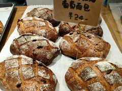 -方炉·天然食材面包店(青秀店)