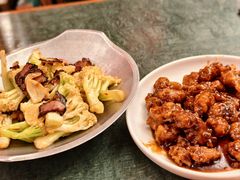 -新白鹿餐厅(湖滨银泰IN77C区店)