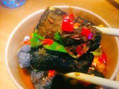 经典味臭豆腐-自黑豆夫·臭豆腐夹馍(四海唐人街店)