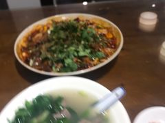 -杨三孃跷脚牛肉(玉双路店)