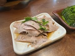 -亮亮面馆(经六路店)