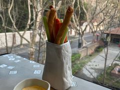 -穹六人间 people 6(岳阳路店)