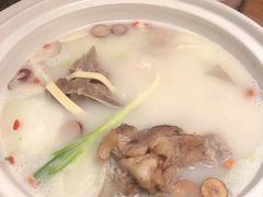 -拾味馆·浓鲜骨汤(光谷天地店)