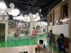 -涨巢·潮玩水疗局