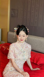 -莫小姐婚纱