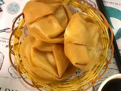 炸虾云吞-点点心点心专门店(湾仔店)
