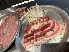 -欧巴炭烤肉오빠숯불구이(南京东路店)