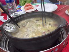 -花苑美食横琴生蚝火锅(拱北粤华路店)