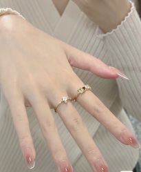 -初心纹眉洗眉·美睫专业店