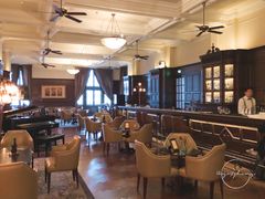 -LONG BAR 廊吧(外滩华尔道夫酒店)