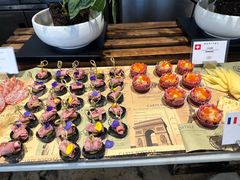-圣丰索菲特·2 On 988 Café 自助餐厅