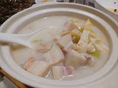 腌笃鲜汤-老吉士酒家(丁香国际店)