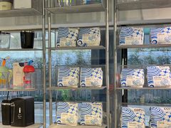 面包甜点陈列柜-COPLUSDE炭烤精酿餐厅&咖啡豆仓(MIX320店)