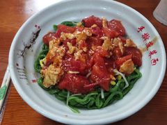西红柿鸡蛋面-手擀菠菜面(西康路店)