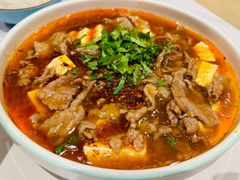 -犇逸·乐山跷脚牛肉·四川现炒(览海店)