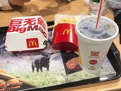 巨无霸经典中薯条套餐-麦当劳(金狮广场店)