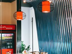 -尚尚仙·酸汤猪手·猪肚鸡火锅(华联万柳购物中心店)