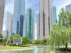 -陆家嘴中心绿地
