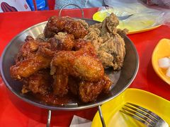 -BHC炸鸡(明洞总店)