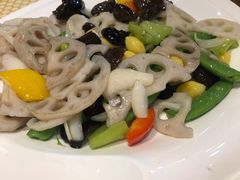 -巴扎美食·新疆菜·西域歌舞表演餐厅(新疆大厦店)