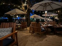 -三亚艾迪逊酒店·海滩烧烤 BARBACOA·现场乐队·浪漫晚餐·烧烤海鲜