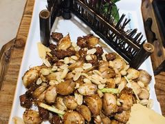 -东来菜馆•手抓海鲜家常菜•海鲜锅贴(鸽子窝店)