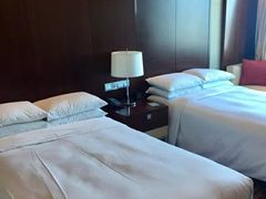 -上海龙之梦万丽酒店