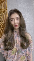 -变画·发型STUDIO