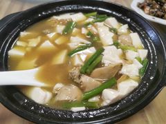 河蚌蒜苗豆腐-阿东农家菜(新场古镇下塘街店)