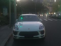 -24小时汽车搭电补胎(五方桥店)
