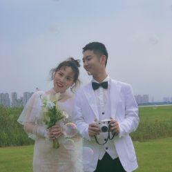 点击看大图 -太郎花子婚纱摄影艺术中心