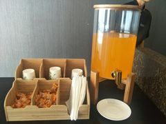 -桔子酒店（上海静安寺武宁路地铁站店）(原静安寺余姚路店)