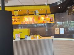 -麦当劳(滨河路DT店)
