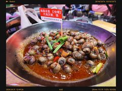 -老闵田螺馆·南昌特色小炒(梦时代店)
