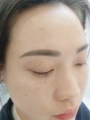 -莲姿娜半永久纹眉皮肤管理