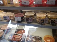 面包甜点陈列柜-路西仕·手作西点(气象台路店)