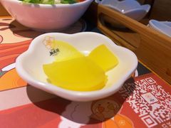 黄色萝卜片-桃花丼烧肉饭(凯丹商场店)