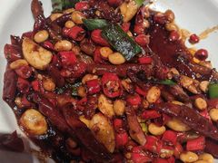 -辣小鲜·南昌大排档(船山路店)