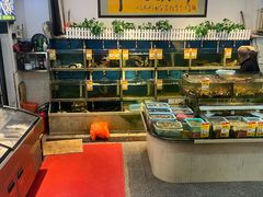 -鑫悦楼煎蟹·16年海鲜大排档